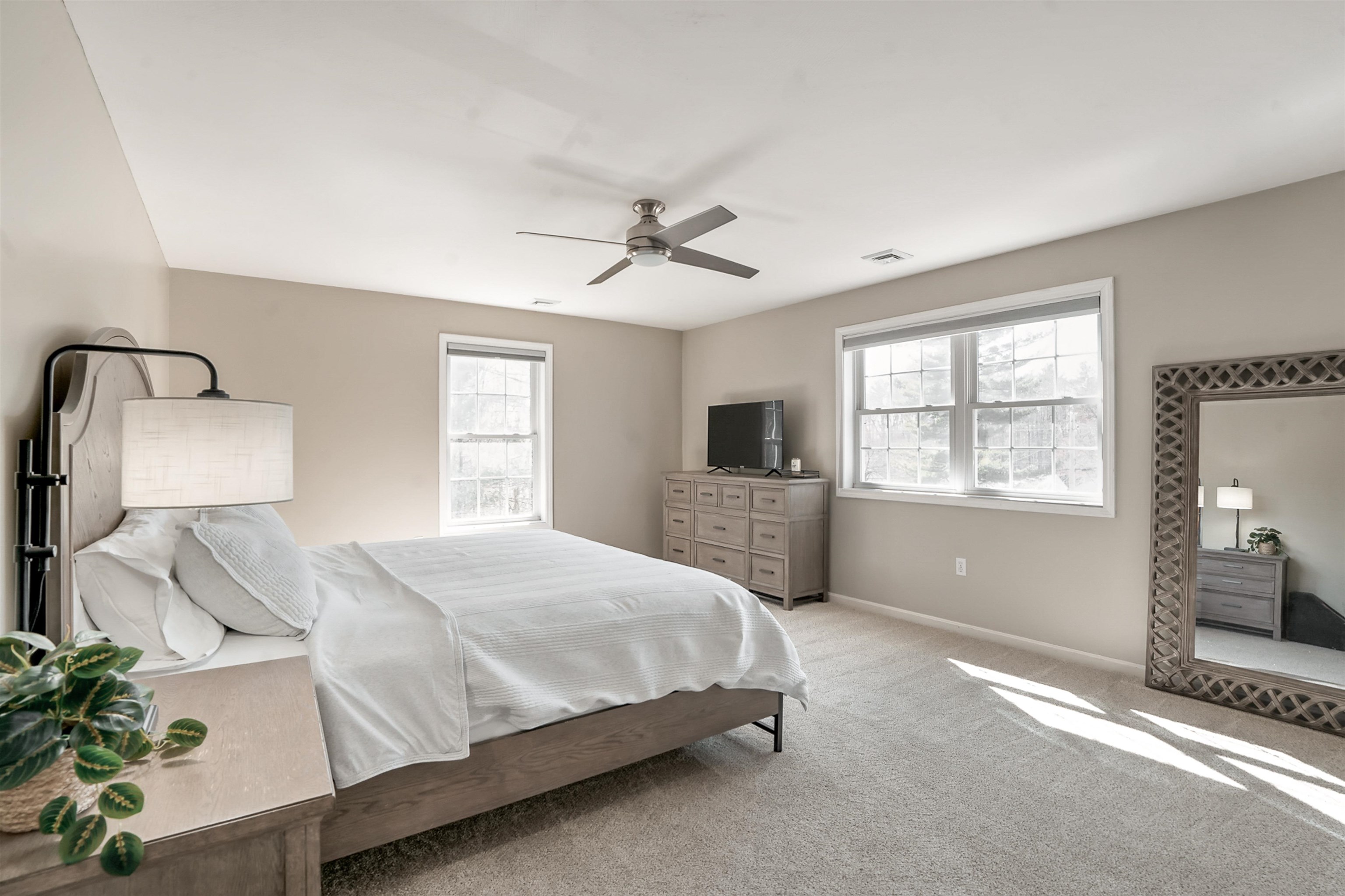 122 High Range Road, Unit B Londonderry, NH 03053 - Photo 22 of 44