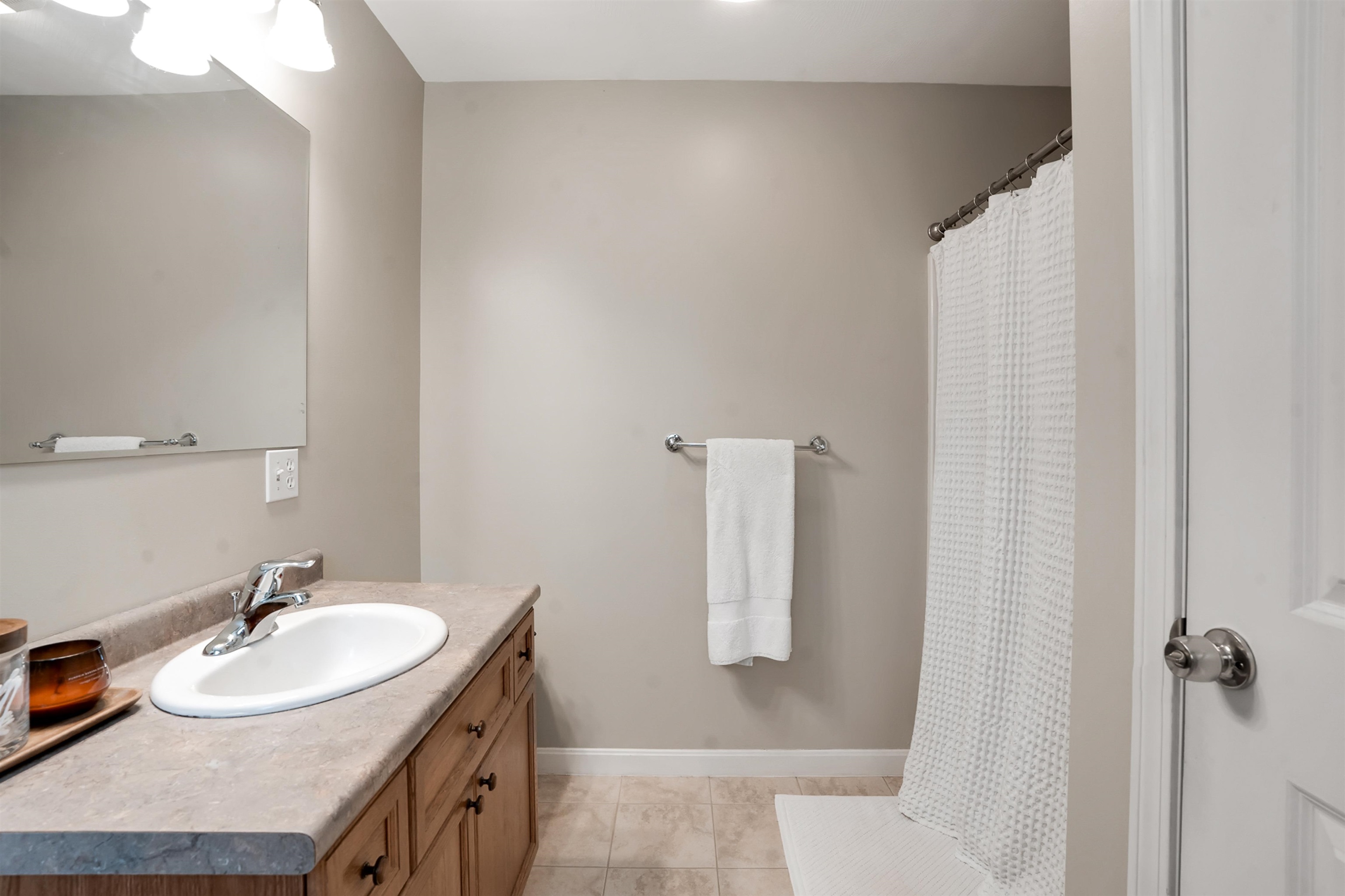 122 High Range Road, Unit B Londonderry, NH 03053 - Photo 26 of 44