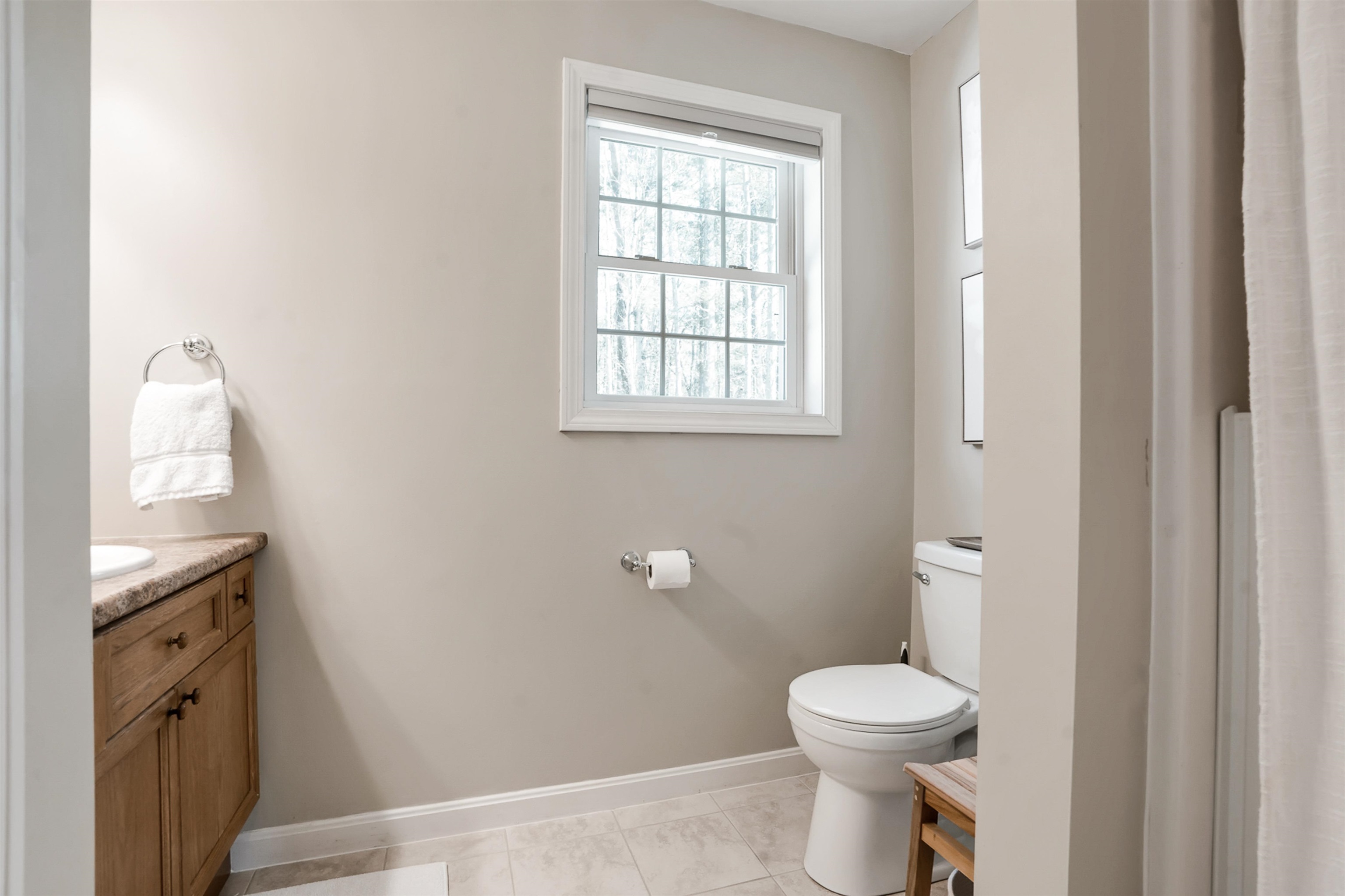 122 High Range Road, Unit B Londonderry, NH 03053 - Photo 27 of 44