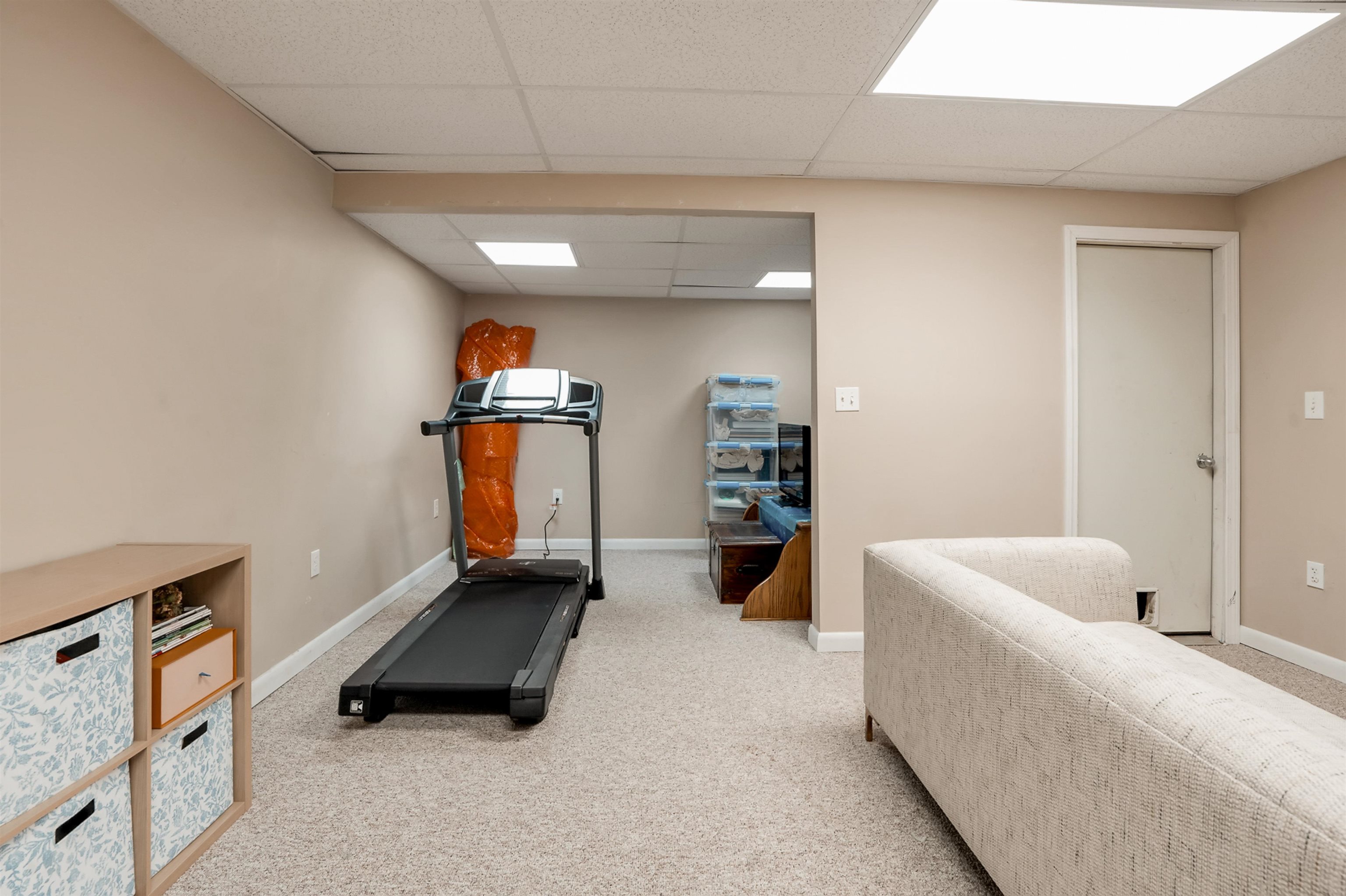 122 High Range Road, Unit B Londonderry, NH 03053 - Photo 34 of 44