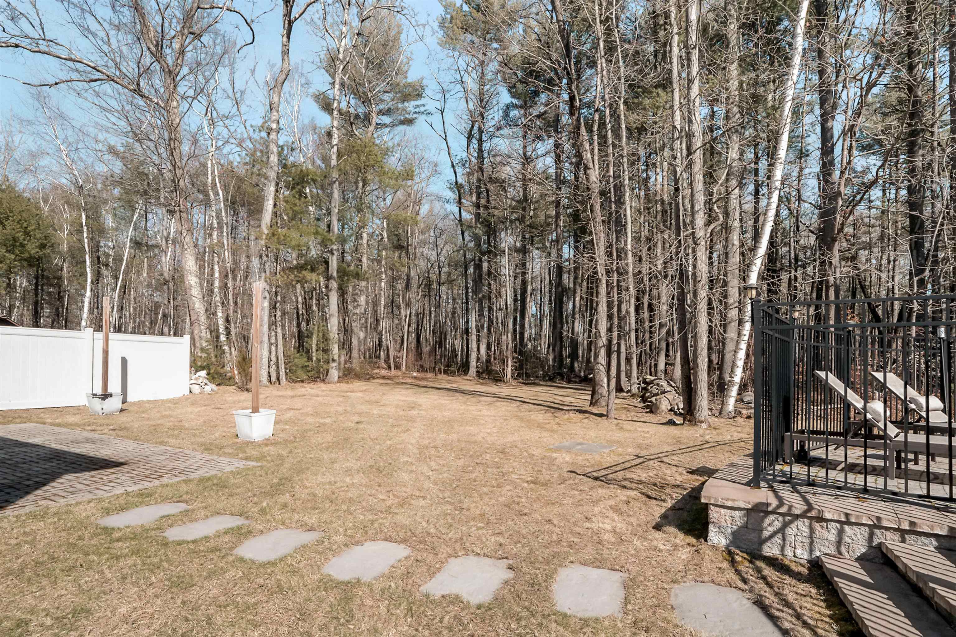 122 High Range Road, Unit B Londonderry, NH 03053 - Photo 38 of 44