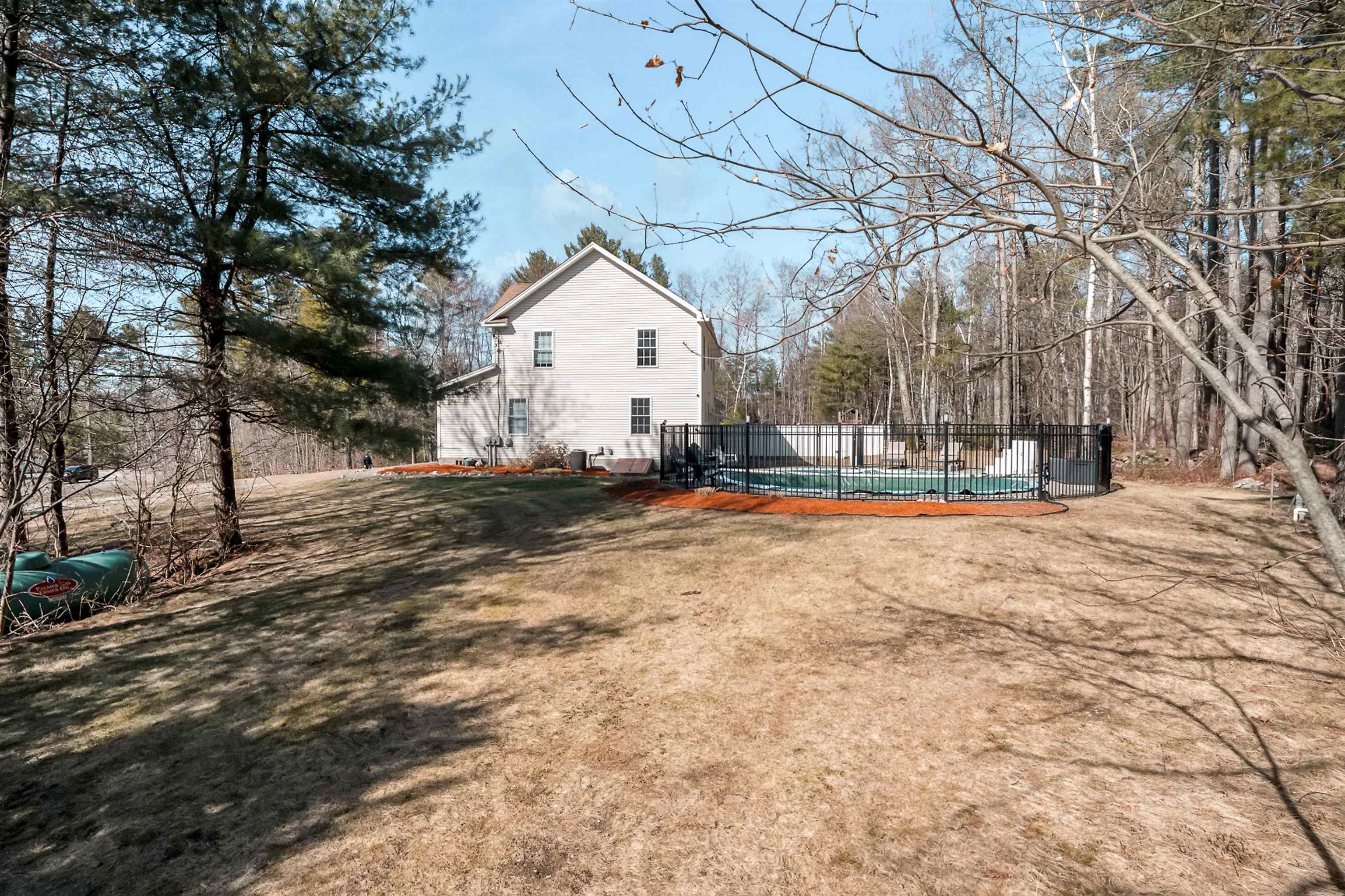 122 High Range Road, Unit B Londonderry, NH 03053 - Photo 40 of 44