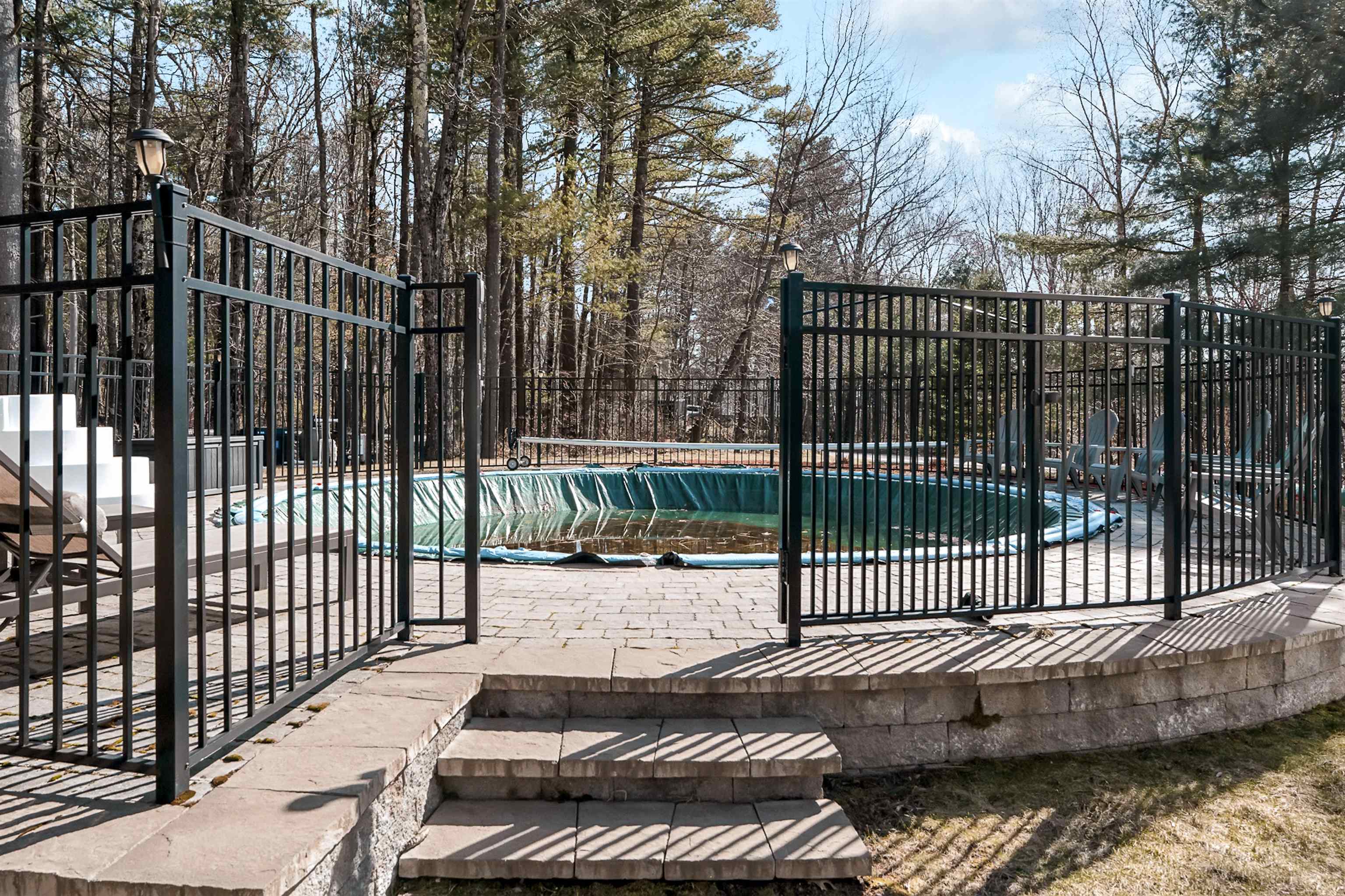 122 High Range Road, Unit B Londonderry, NH 03053 - Photo 43 of 44