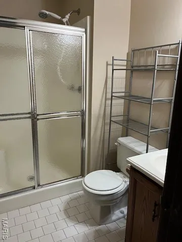 $600,000 | 8612 West Main Street, Belleville, IL 62223