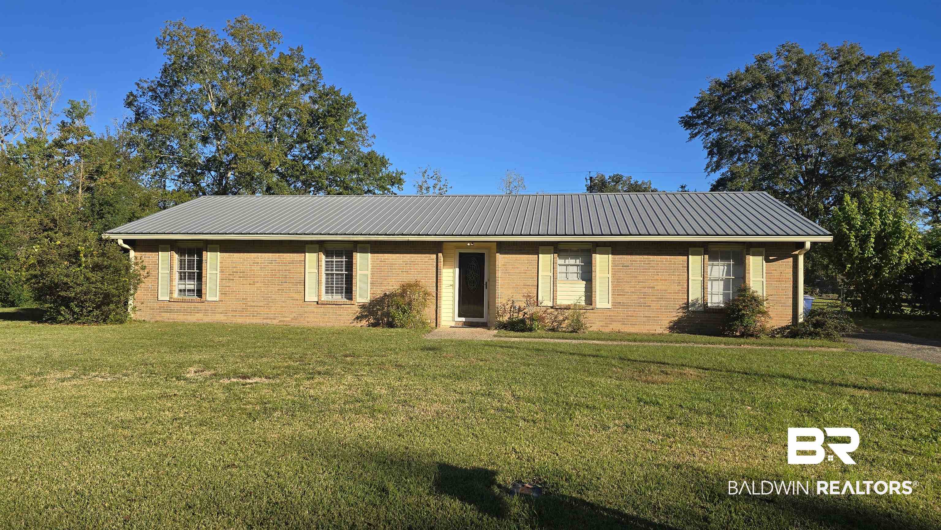 615 East Pedigo Avenue Foley, AL 36535 - Photo 1 of 31