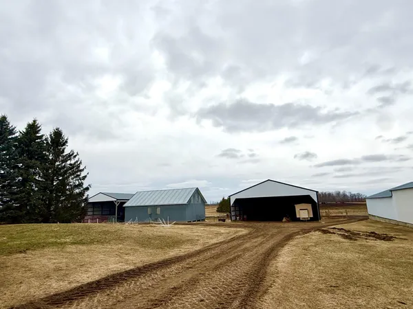 $500,000 | 8818 70th Street, Little Falls, MN 56345