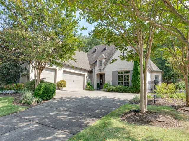 $599,000 | 901 Colbert Street South, Collierville, TN 38017