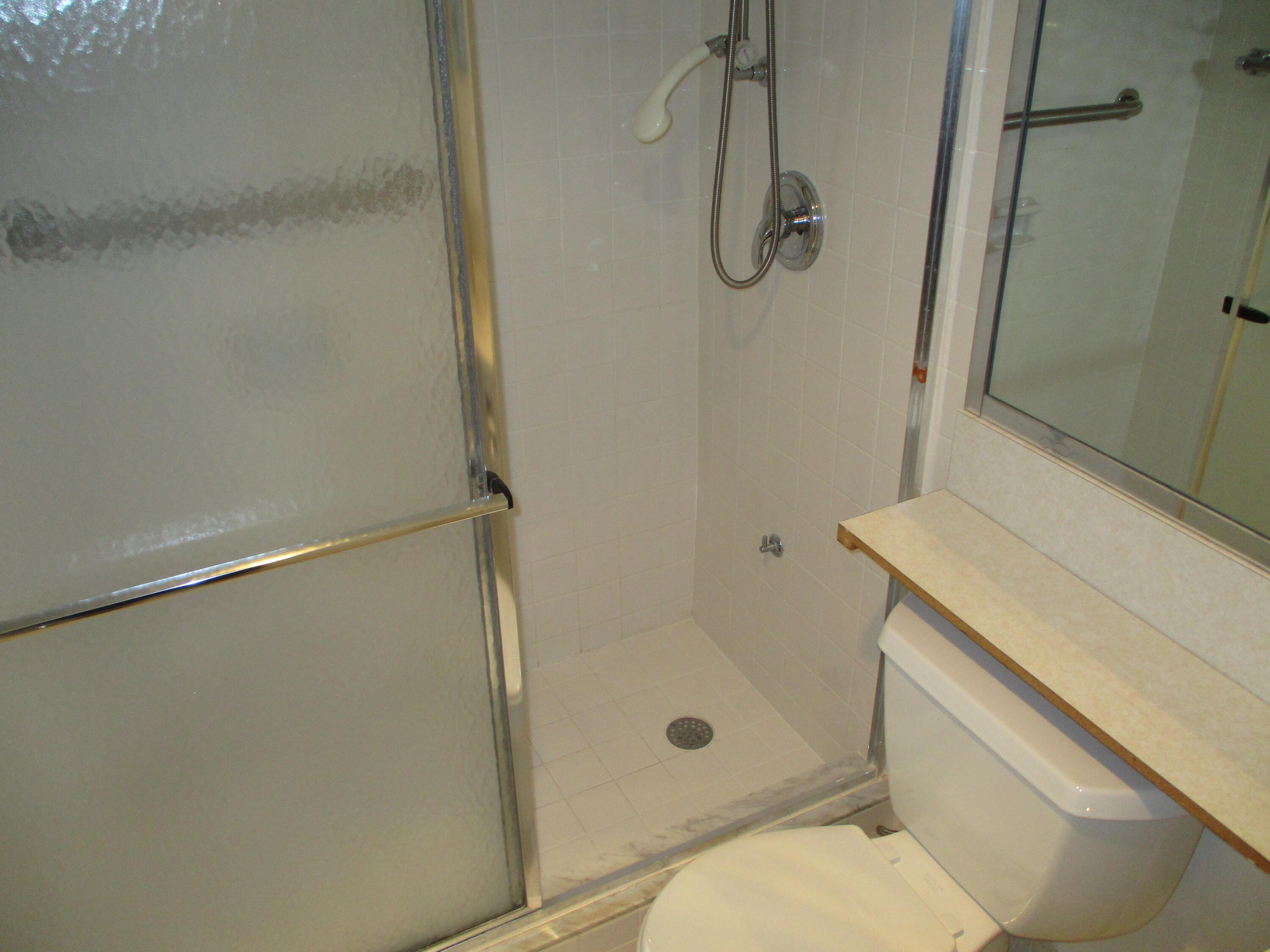 506 Mansfield M Boca Raton, FL 33434 - Photo 17 of 37 IMG_0568