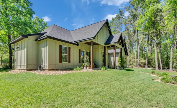 $640,000 | 9 Prescott Drive, New Waverly, TX 77358