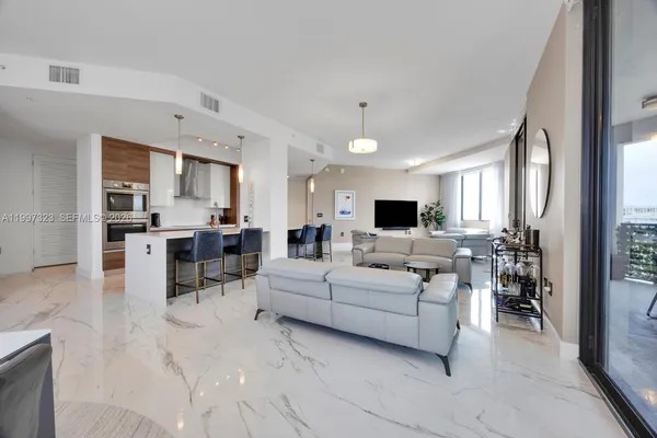 $2,750,000 | 301 Altara Avenue, Unit LPH914, Coral Gables, FL 33146