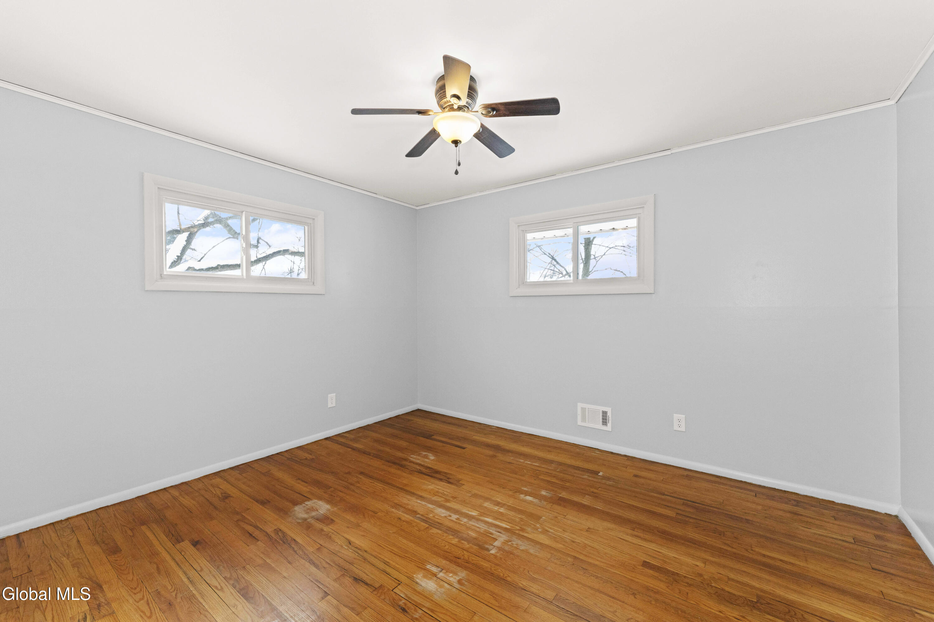 7 Bridle Path Colonie, NY 12205 - Photo 18 of 27 4 Bedroom 3