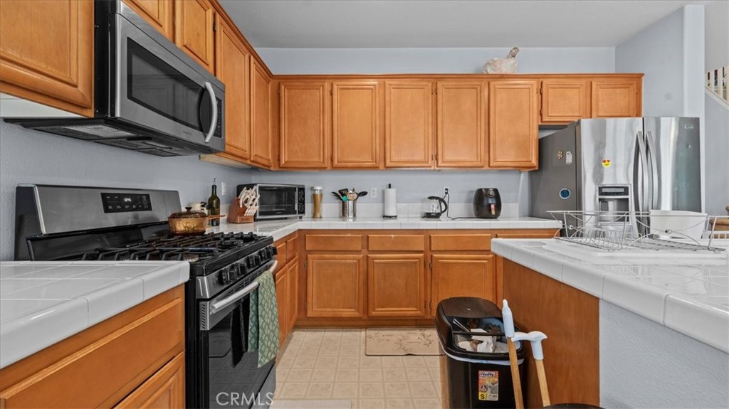 29082 La Ladera Road Menifee, CA 92584 - Photo 12 of 41