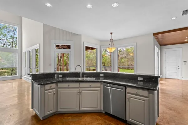 $599,900 | 1801 Cub Trail, Orange, TX 77632
