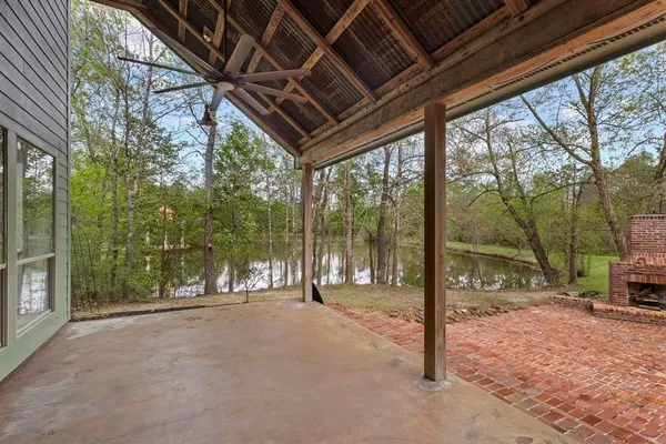 $599,900 | 1801 Cub Trail, Orange, TX 77632