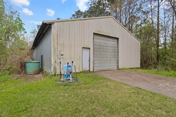 $599,900 | 1801 Cub Trail, Orange, TX 77632