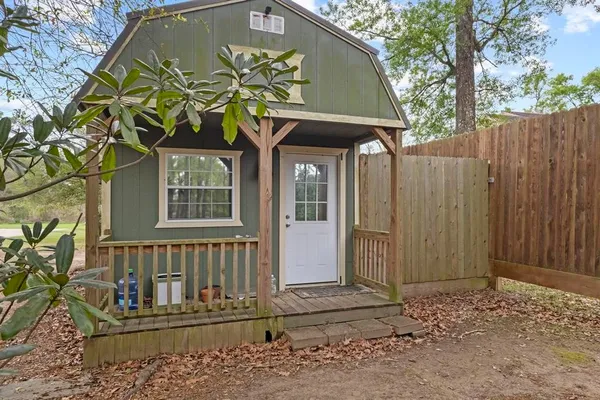 $599,900 | 1801 Cub Trail, Orange, TX 77632