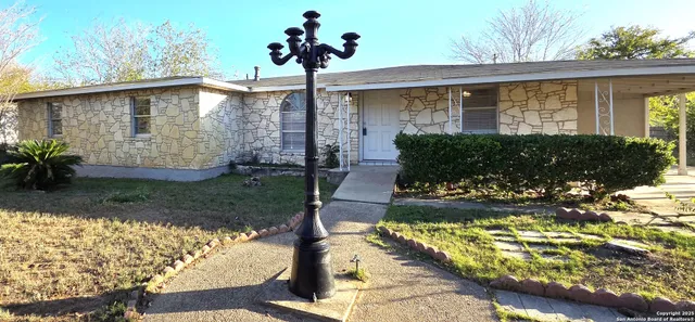 $228,500 | 349 Ave D, Poteet, TX 78065