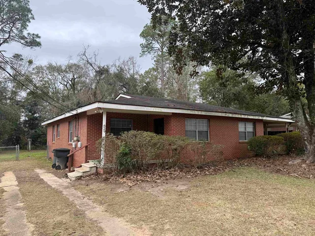 $1,100 | 629 Stiles Avenue, Tallahassee, FL 32303