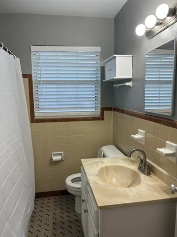 $1,100 | 629 Stiles Avenue, Tallahassee, FL 32303