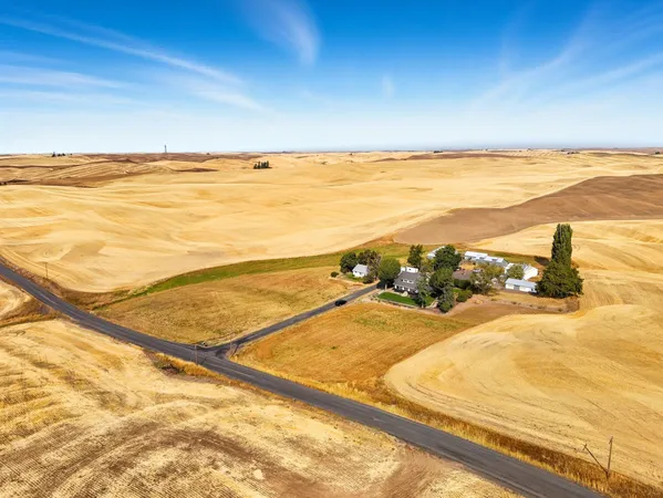 $434,000 | 3703 Plaza Road, Rosalia, WA 99170