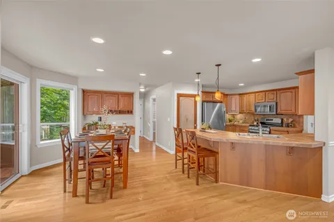 $749,000 | 14027 Southeast 278th Street, Kent, WA 98042