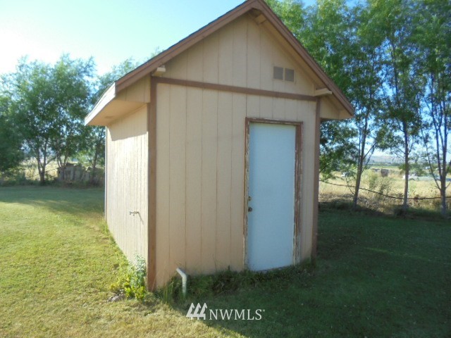 11911 Dodson Road Northwest Ephrata, WA 98823 - Photo 13 of 24 Gallery Image 13