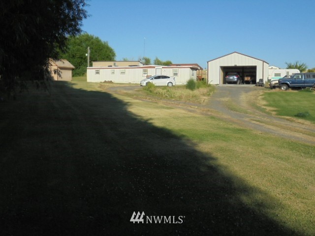 11911 Dodson Road Northwest Ephrata, WA 98823 - Photo 3 of 24 Gallery Image 3