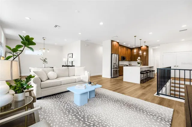 $829,000 | 460 87th Avenue Street, St. Petersburg, FL 33702