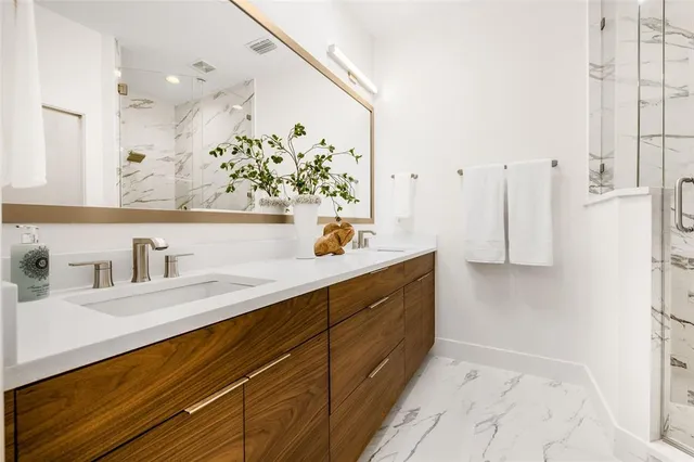 $829,000 | 460 87th Avenue Street, St. Petersburg, FL 33702