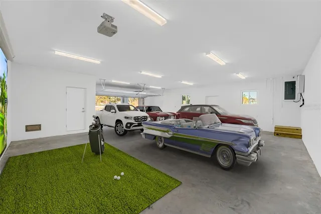 $829,000 | 460 87th Avenue Street, St. Petersburg, FL 33702