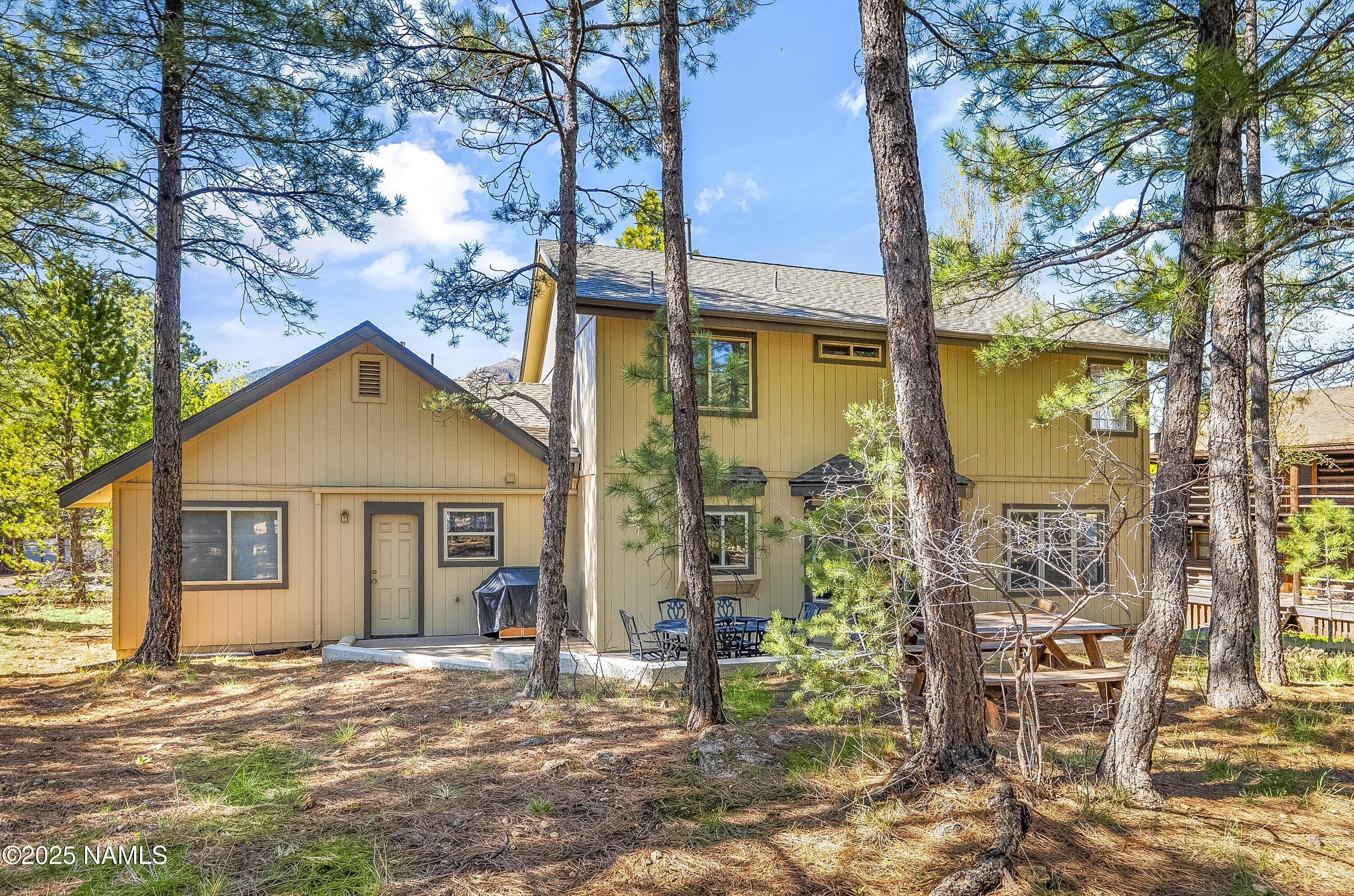 2545 North Broken Circle Road Flagstaff, AZ 86004 - Photo 26 of 29 Backyard