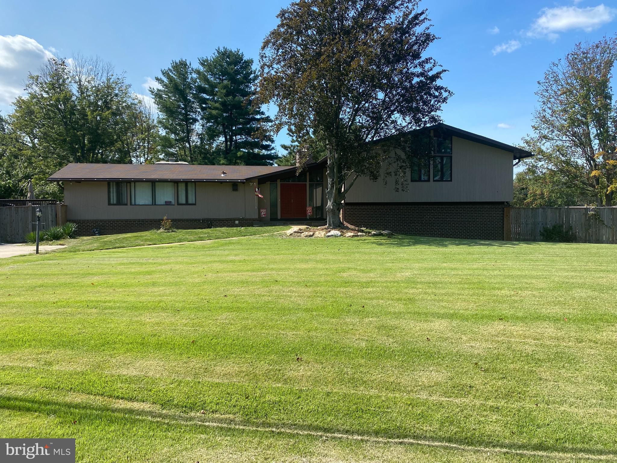 1731 Briggs Chaney Road Silver Spring, MD 20905 - Photo 2 of 76