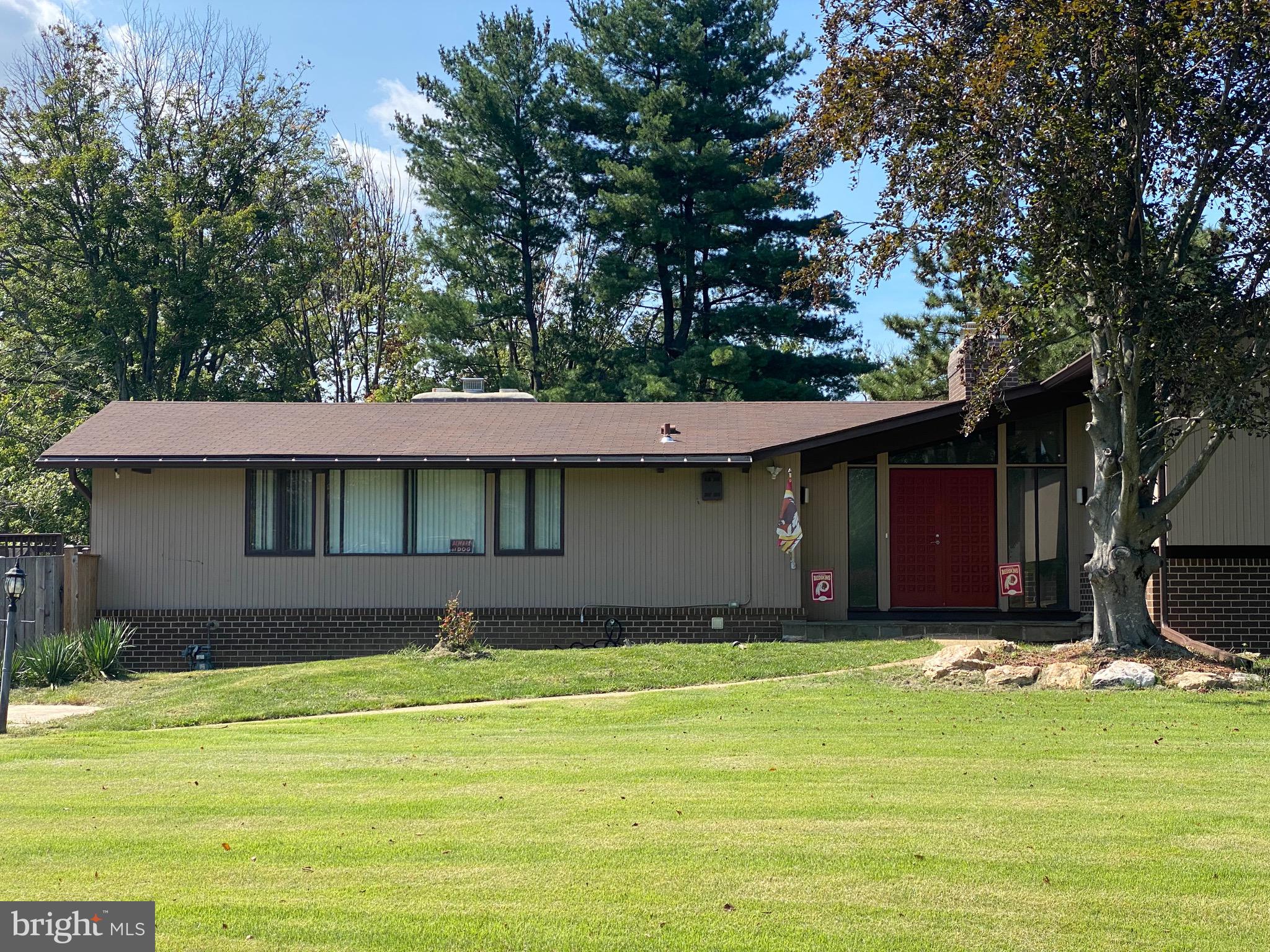 1731 Briggs Chaney Road Silver Spring, MD 20905 - Photo 3 of 76