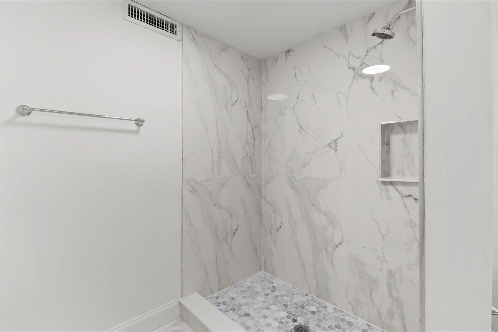 603 Southwest 14th Street Okeechobee, FL 34974 - Photo 20 of 41 a bathroom with a shower