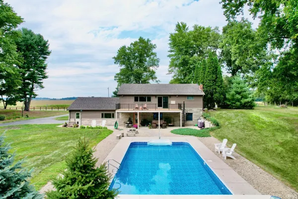 $449,900 | 1821 Highway 14, Rochester, IN 46975