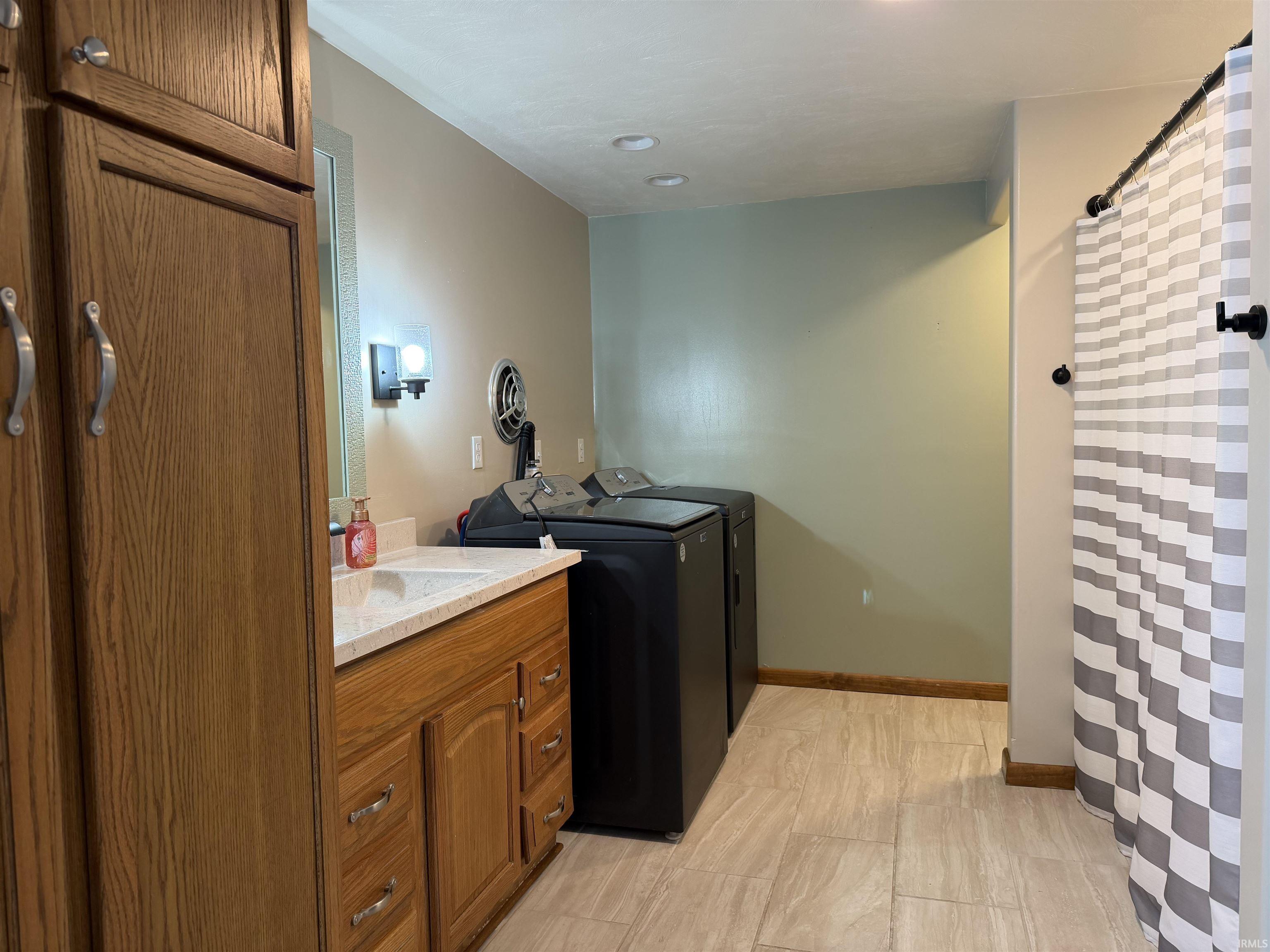 1821 Highway 14 Rochester, IN 46975 - Photo 16 of 36