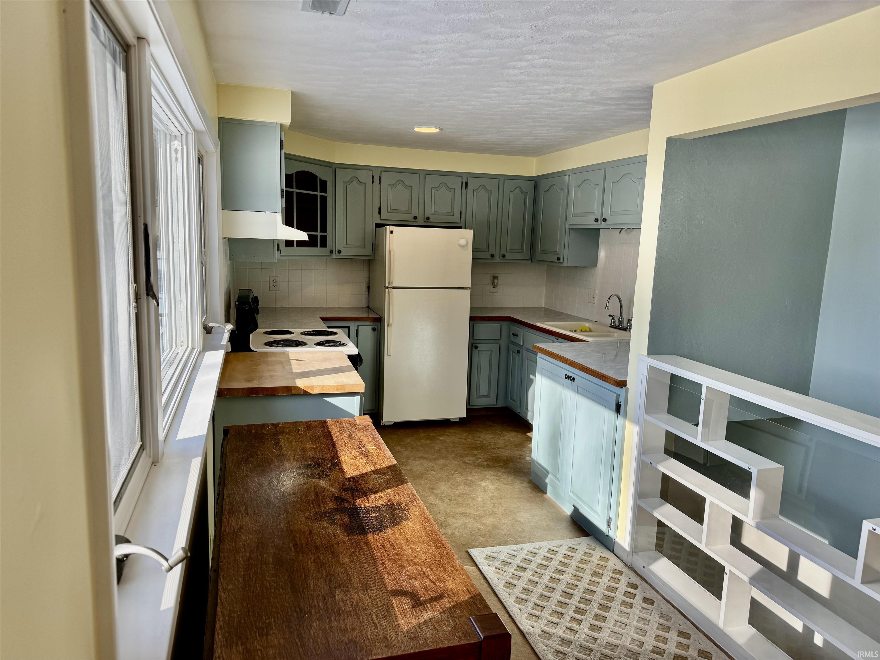 1821 Highway 14 Rochester, IN 46975 - Photo 23 of 36