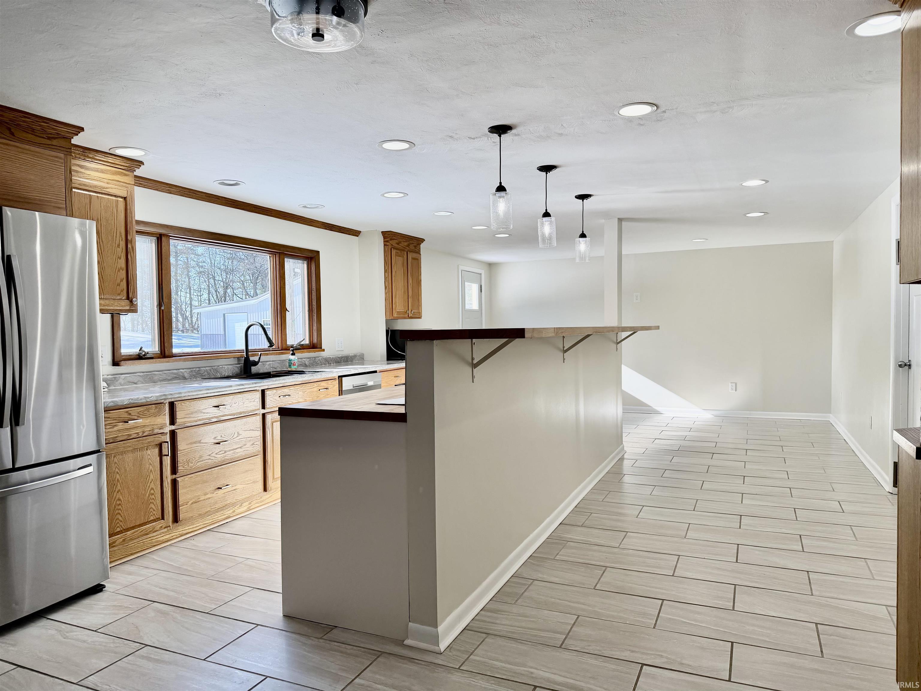 1821 Highway 14 Rochester, IN 46975 - Photo 9 of 36