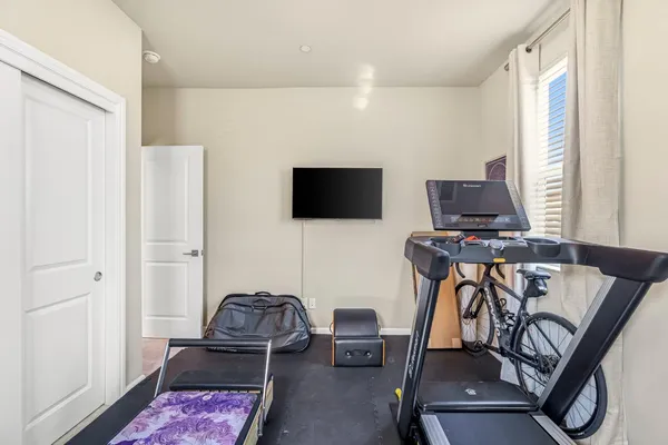$519,900 | 994 Groveland Avenue West, Madera, CA 93636