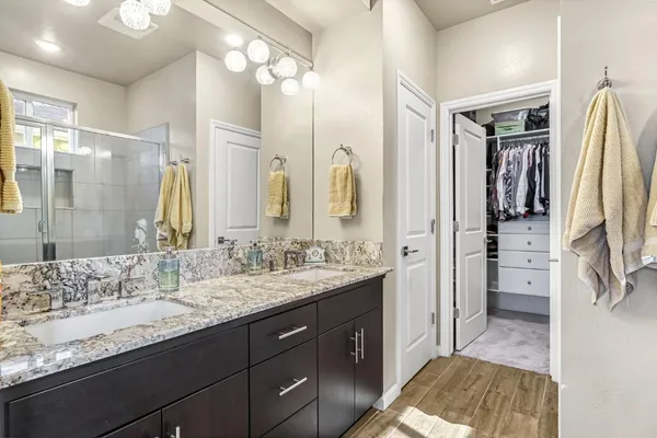 $519,900 | 994 Groveland Avenue West, Madera, CA 93636