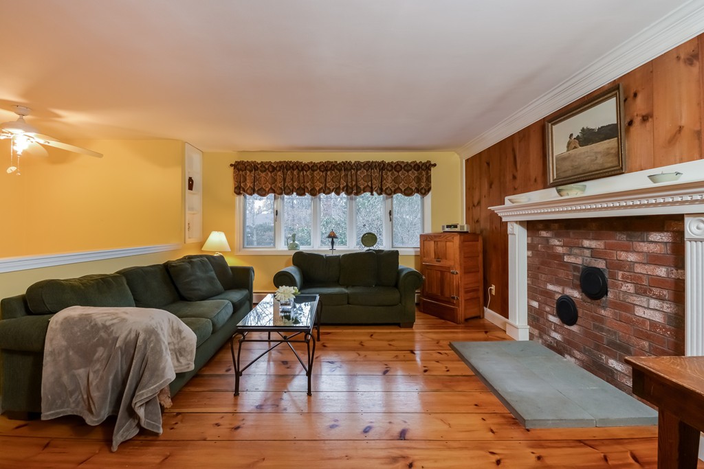 170 Williston Road Bourne, MA 02562 - Photo 7 of 28 Gallery Image 7