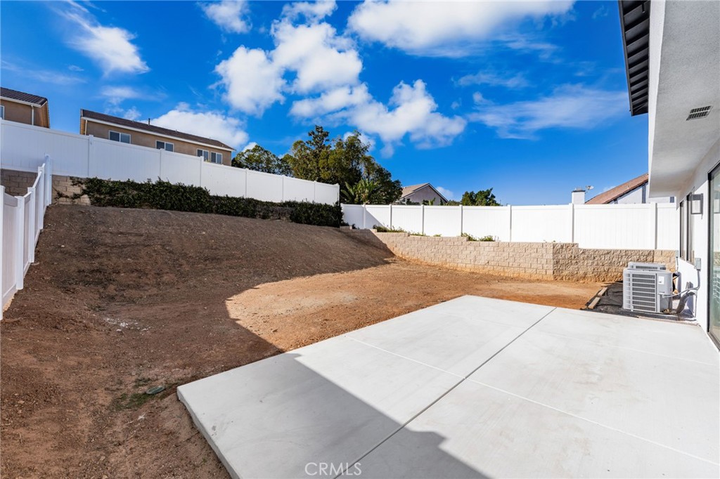 3704 Howe Street Corona, CA 92881 - Photo 25 of 26 a view of an outdoor space
