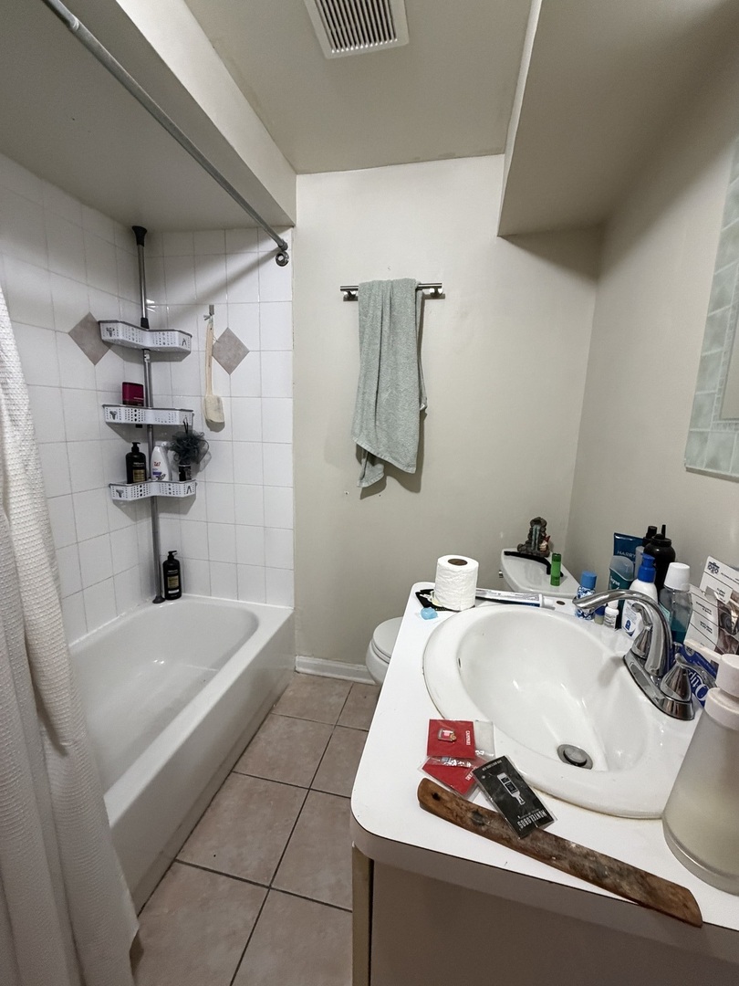 518 North May Street, Unit CH Chicago, IL 60642 - Photo 17 of 22