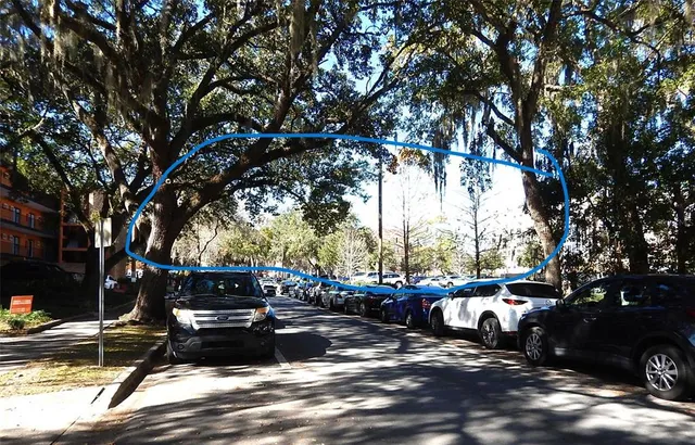 $1,200 | 1220 Southwest 1 Avenue, Unit 305, Gainesville, FL 32601