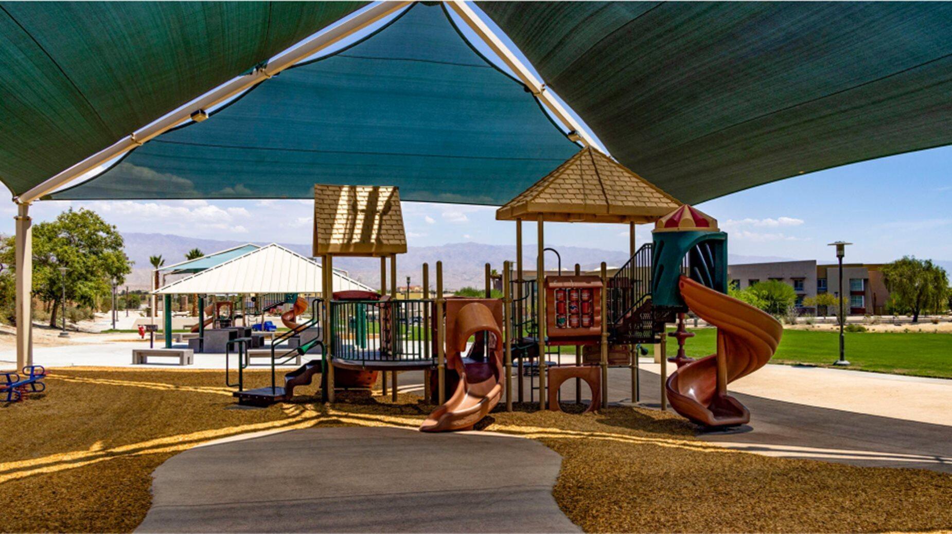 76273 Cornell Way Palm Desert, CA 92211 - Photo 14 of 16 a view of a gym