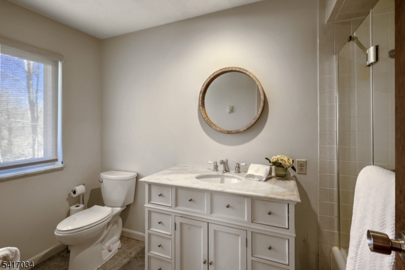 10 Roxiticus Road Mendham, NJ 07945 - Photo 12 of 26