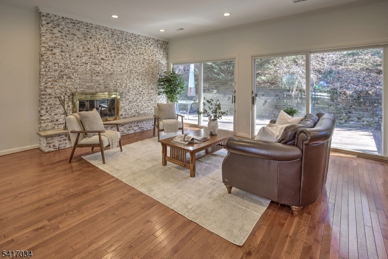 10 Roxiticus Road Mendham, NJ 07945 - Photo 5 of 26
