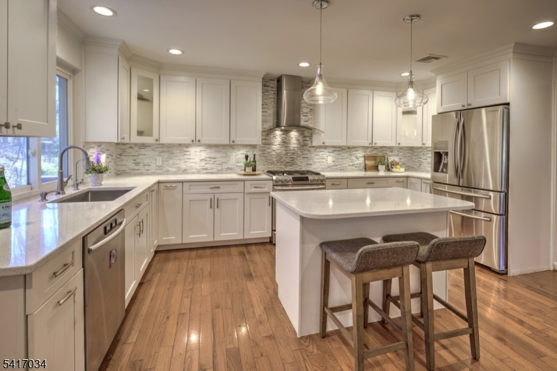 10 Roxiticus Road Mendham, NJ 07945 - Photo 7 of 26