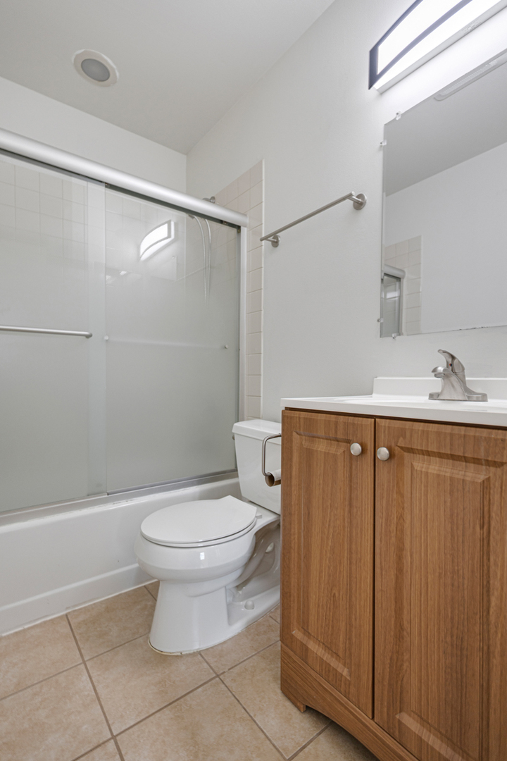 59 Gant Circle, Unit H Streamwood, IL 60107 - Photo 17 of 25