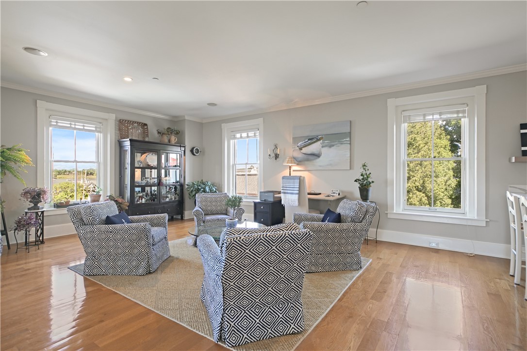 423 Hope Street, Unit D Bristol, RI 02809 - Photo 11 of 49